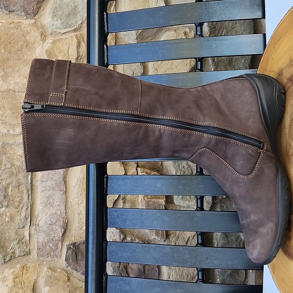 ECCO RISE HIGH LEATHER WATERPROOF GORTEX BOOTS - Picture 7 of 12